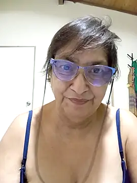 florecita69 online show from 12, 10, 2025