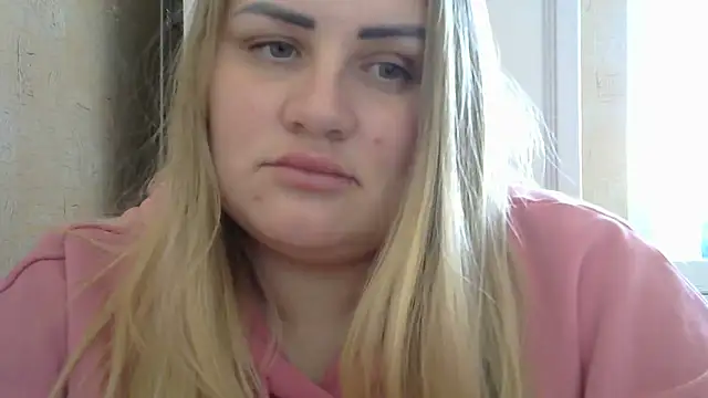 Snapshot of Honeydew-Waves chatting on 17, 2, 2025 Honeydew-Waves online show from 17, 2, 2025