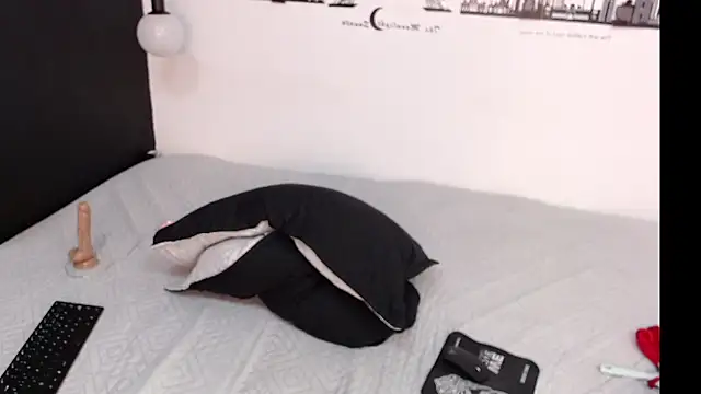 Snapshot of brendamaz chatting on 23, 1, 2025 brendamaz online show from 23, 1, 2025