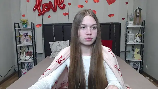 LaraPika online show from 12, 2, 2026