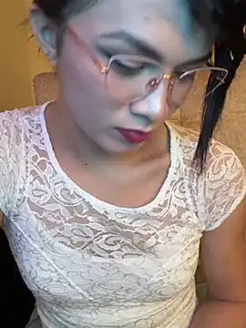 giuliana andrade online show from 17, 12, 2024