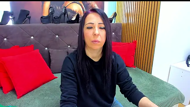 LauraSin online show from 23, 3, 2026