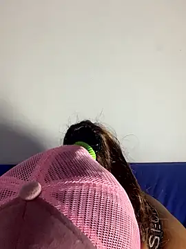 Jeroliee viyana online show from 23, 11, 2025