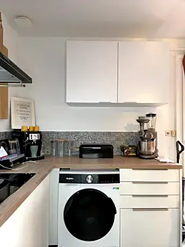 lola tentatiion online show from 6, 10, 2025