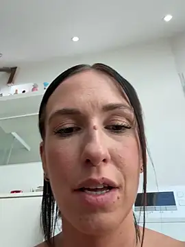 Snapshot of lola_tentatiion chatting on 18, 6, 2026 lola tentatiion online show from 18, 6, 2026