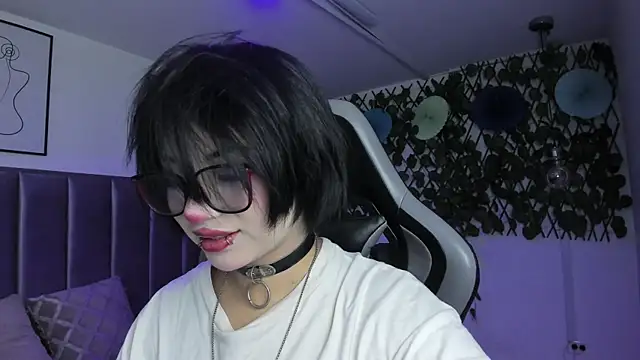 Snapshot of Kitty_Gang chatting on 3, 6, 2026 Kitty Gang online show from 3, 6, 2026