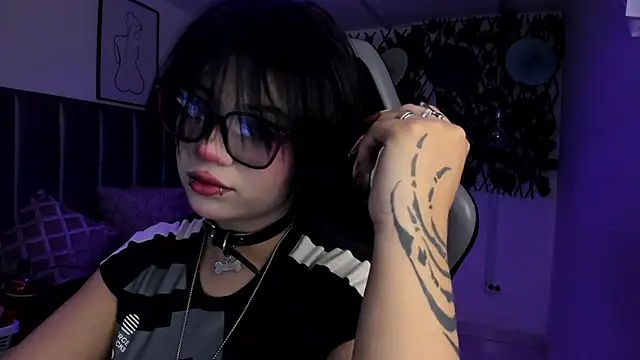 Snapshot of Kitty_Gang chatting on 17, 6, 2026 Kitty Gang online show from 17, 6, 2026
