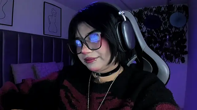 Snapshot of Kitty_Gang chatting on 2, 7, 2026 Kitty Gang online show from 2, 7, 2026