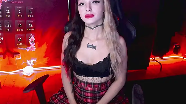 MilaAsh online show from 14, 3, 2025