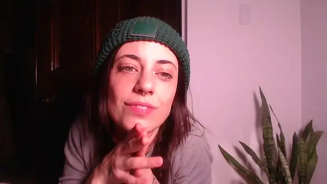 MaeDaybaby online show from 9, 1, 2025