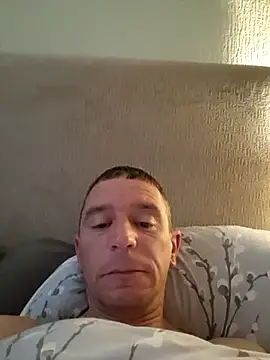 CoupleFun80x online show from 21, 6, 2026