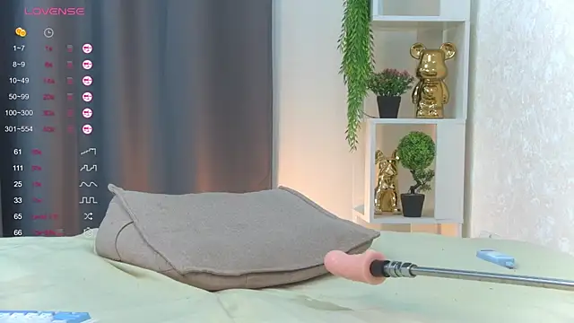 Snapshot of AlmaRobinson chatting on 20, 3, 2026 AlmaRobinson online show from 20, 3, 2026