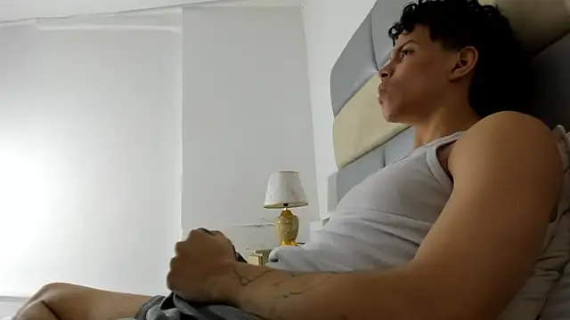 lax777  online show from 4, 3, 2025