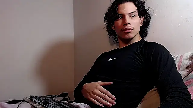 lax777  online show from 21, 4, 2026