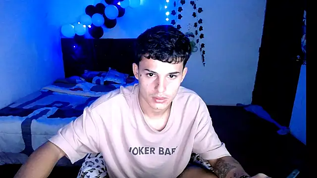 Snapshot of freddy_romas chatting on 3, 11, 2025 freddy romas online show from 3, 11, 2025