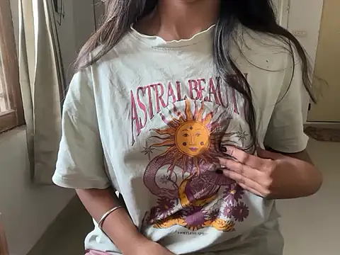 Snapshot of Pie066_ chatting on 13, 11, 2025 Pie066 online show from 13, 11, 2025