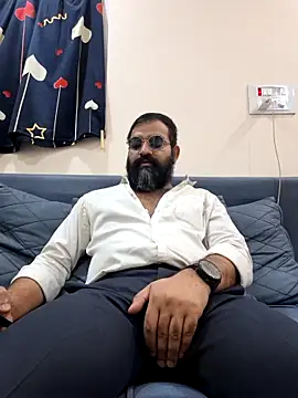 Fun Guuy online show from 15, 2, 2026