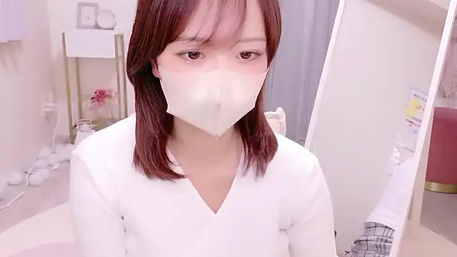 Snapshot of HANApipi chatting on 20, 11, 2025 HANApipi online show from 20, 11, 2025