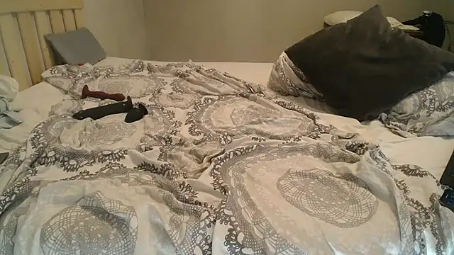 33  Max online show from 5, 2, 2026