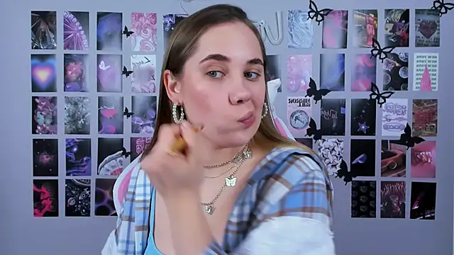 Snapshot of MiaMilas chatting on 20, 2, 2025 MiaMilas online show from 20, 2, 2025