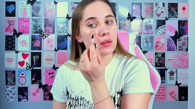 Snapshot of MiaMilas chatting on 20, 3, 2025 MiaMilas online show from 20, 3, 2025