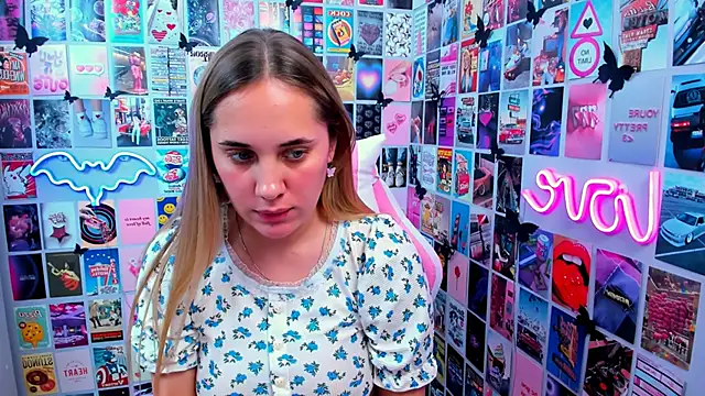 Snapshot of MiaMilas chatting on 29, 9, 2025 MiaMilas online show from 29, 9, 2025