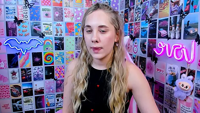 Snapshot of MiaMilas chatting on 12, 1, 2026 MiaMilas online show from 12, 1, 2026