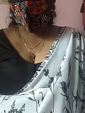 Snapshot of mallu-sumi chatting on 1, 11, 2025 mallu-sumi online show from 1, 11, 2025