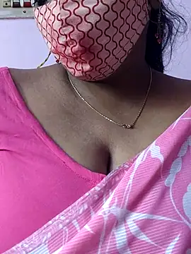 Snapshot of mallu-sumi chatting on 25, 11, 2025 mallu-sumi online show from 25, 11, 2025