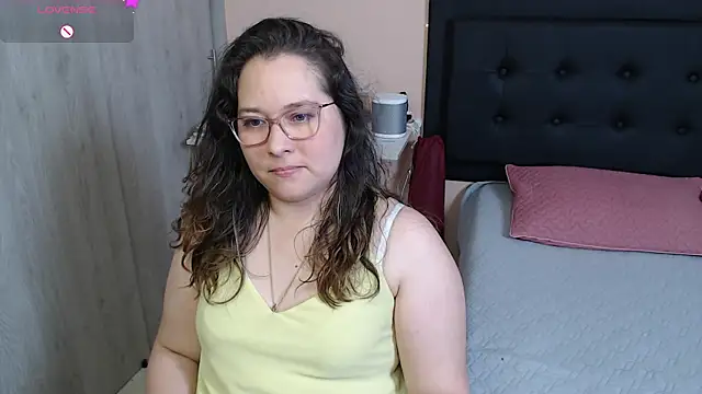 May Carlier online show from 2, 12, 2024