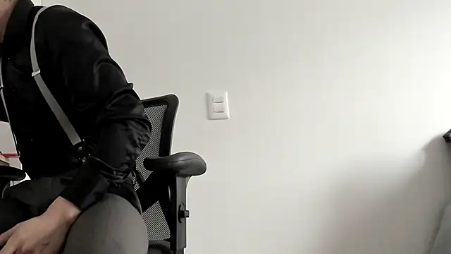 Snapshot of pablo-rincon95 chatting on 6, 1, 2025 pablo-rincon95 online show from 6, 1, 2025