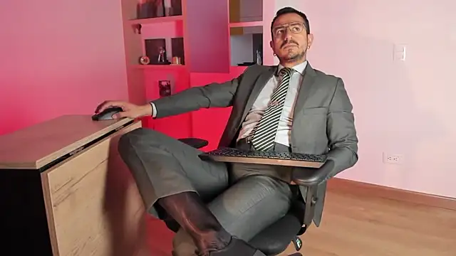 pablo-rincon95 online show from 13, 1, 2026