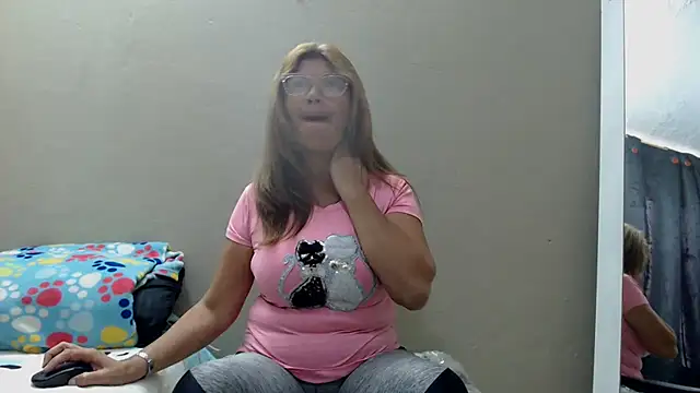 Snapshot of Aranza-Queen chatting on 20, 3, 2025 Aranza-Queen online show from 20, 3, 2025