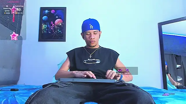 Snapshot of Romancartier_1 chatting on 18, 9, 2025 Romancartier 1 online show from 18, 9, 2025