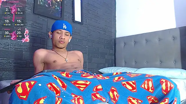 Snapshot of Romancartier_1 chatting on 17, 10, 2025 Romancartier 1 online show from 17, 10, 2025