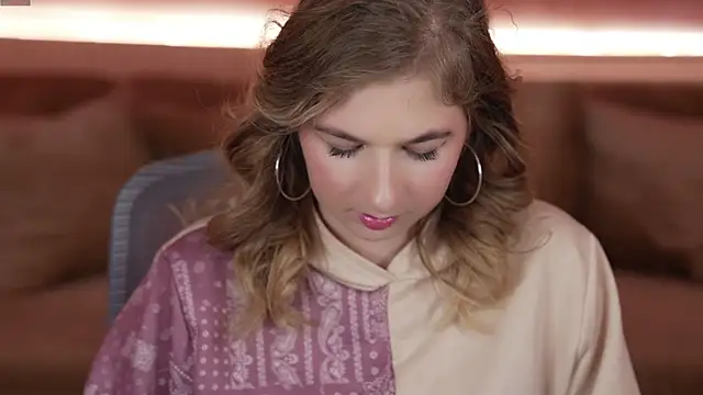 Inessa Song online show from 4, 3, 2025