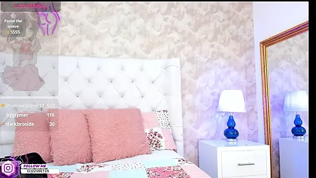 Eliza Thaylor   online show from 26, 12, 2024