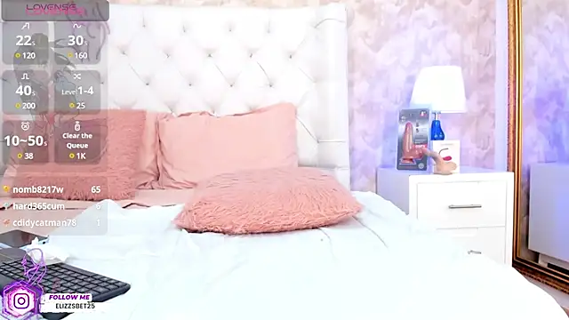 Eliza Thaylor   online show from 6, 2, 2025