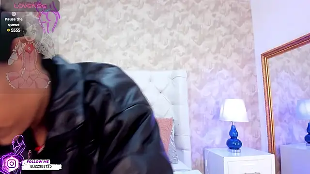 Eliza Thaylor   online show from 13, 2, 2025