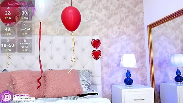 Eliza Thaylor   online show from 21, 2, 2025