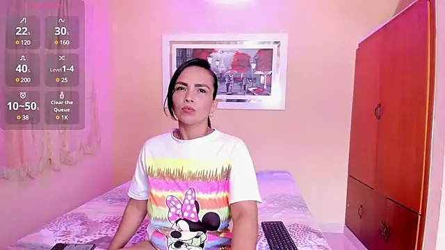 mariana mauricio hot online show from 31, 1, 2025