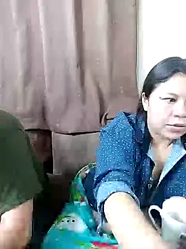 Snapshot of ZuriandAlex chatting on 25, 1, 2025 ZuriandAlex online show from 25, 1, 2025