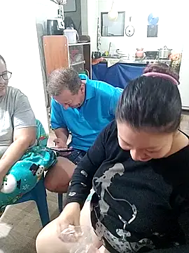 Snapshot of ZuriandAlex chatting on 18, 2, 2025 ZuriandAlex online show from 18, 2, 2025