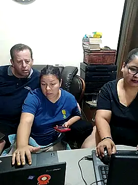 Snapshot of ZuriandAlex chatting on 13, 3, 2025 ZuriandAlex online show from 13, 3, 2025