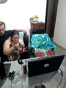 Snapshot of ZuriandAlex chatting on 14, 3, 2025 ZuriandAlex online show from 14, 3, 2025