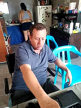 Snapshot of ZuriandAlex chatting on 22, 3, 2025 ZuriandAlex online show from 22, 3, 2025