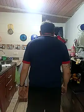 Snapshot of ZuriandAlex chatting on 9, 10, 2025 ZuriandAlex online show from 9, 10, 2025