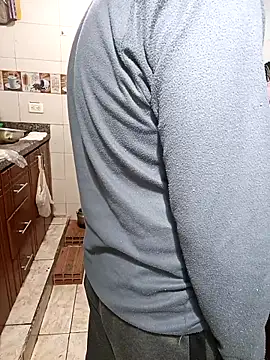 Snapshot of ZuriandAlex chatting on 11, 10, 2025 ZuriandAlex online show from 11, 10, 2025