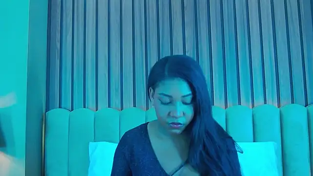 VanessaGlenn online show from 3, 3, 2025