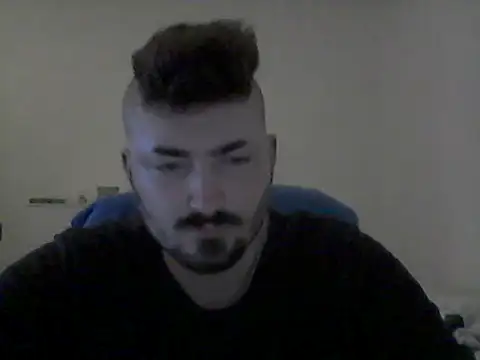 Snapshot of Hkl95555 chatting on 4, 11, 2025 Hkl95555 online show from 4, 11, 2025